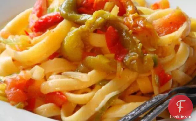 Fettuccine Cu Ardei Prăjiți