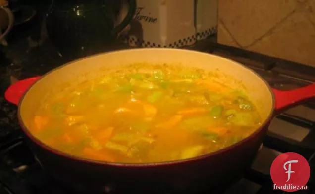 Supă Thailandeză De Cartofi Dulci Și Praz
