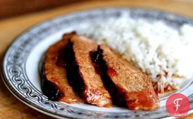 Filet de porc la grătar cu glazură de marmeladă portocalie