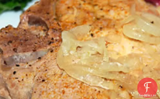 Cotlete De Porc Cu Ceapă Caramelizată Ușoară