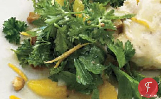 Salată De Portocale, Pătrunjel Și Nuci