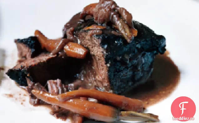 Obrajii de vită înăbușiți în vin roșu cu coajă de portocală (Joues de Boeuf aux Agrumes)