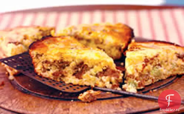 Cârnați Cornbread Coace