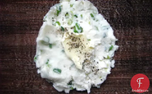 Champ (piure de cartofi cu unt cu Scallions)