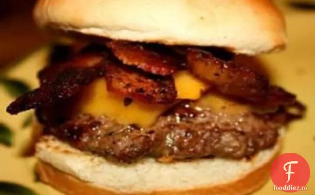 Hamburgeri Cu Brânză