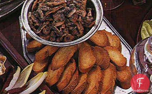 Ciuperci cremoase sotate cu pâine prăjită