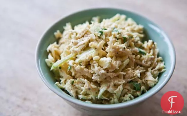 Salată De Rădăcină De Țelină