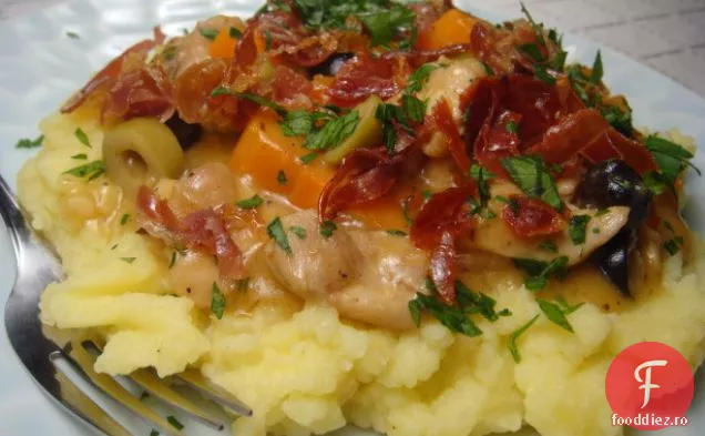 Ragout de pui și măsline cu cartofi Dijon