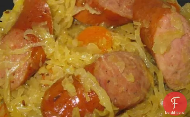 Sauerkraut Cu Cârnați Polonezi