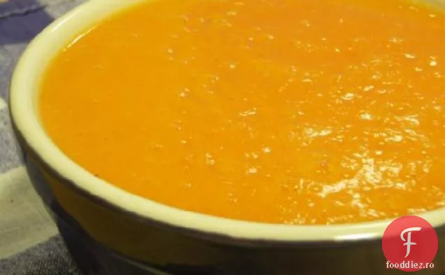 Supă de usturoi (Soupe a l ' ail)