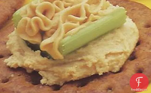 Unt De Arahide Și Gustări De Țelină