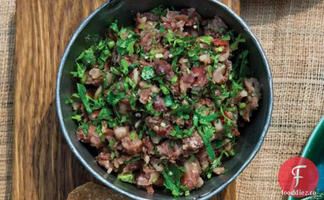 Salată de fasole de afine cu țelină, busuioc și mentă