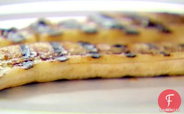 Fructe la grătar cu sirop de Chai condimentat