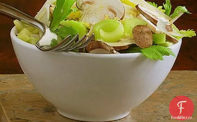 Salată Italiană De Ciuperci Și Inimă De Țelină
