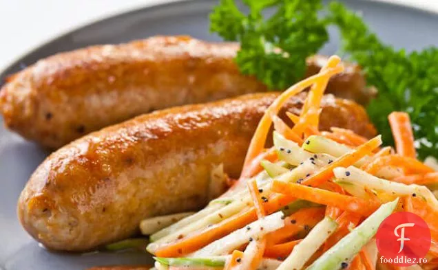 Cârnați De Pui Cu Rețetă De Slaw De Mere