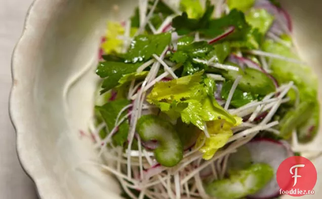 Salată de țelină și rădăcină de țelină