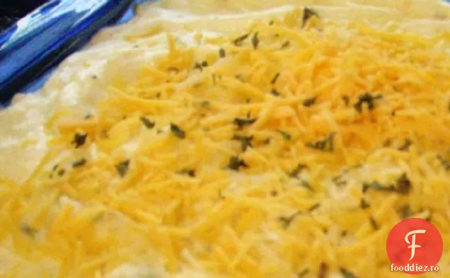 Caserola Cremoasă De Cartofi Cu Piure De Usturoi