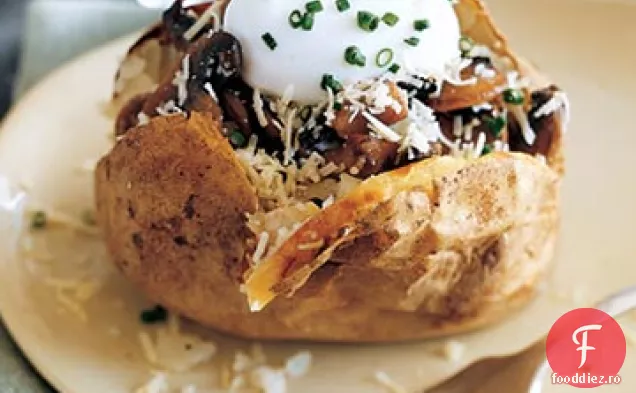 Cartofi la cuptor cu Ciuperci sotate și iaurt