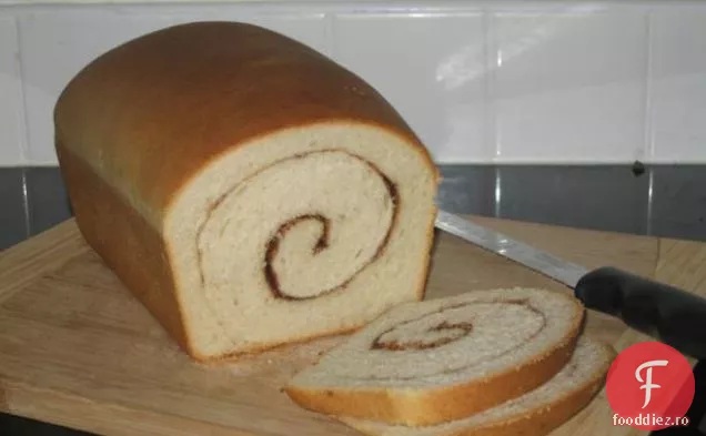 Pâine Cu Vârtej De Scorțișoară