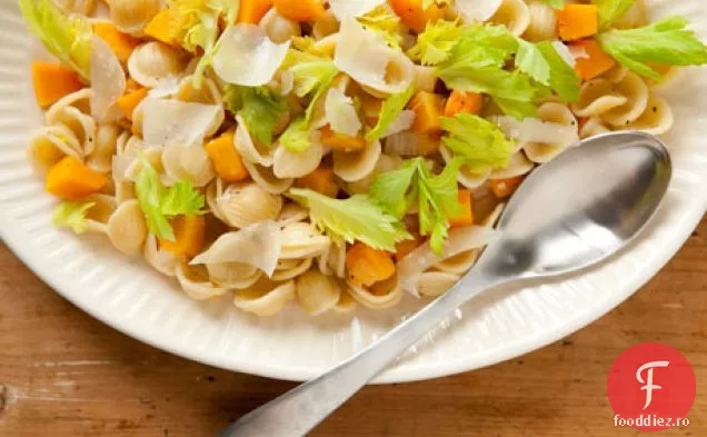 Butternut Cu Frunze De Țelină