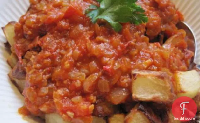 Patatas Bravas-cartofi pentru stilul curajos, spaniol!