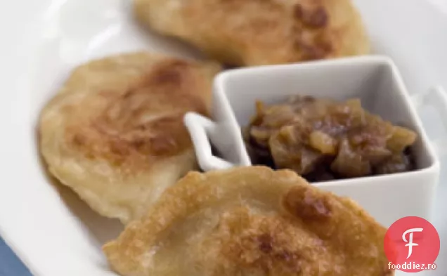 Pierogi (varză murată cu cartofi și ciuperci)