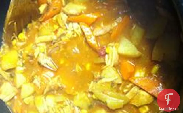 Curry de pui Bengali cu cartofi