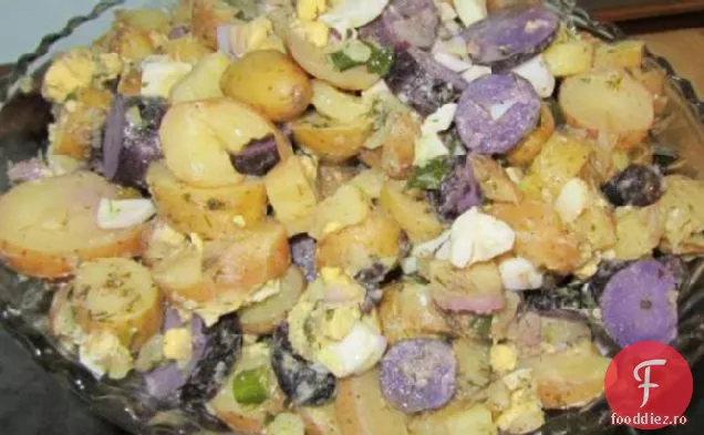 Salată De Cartofi Dilled