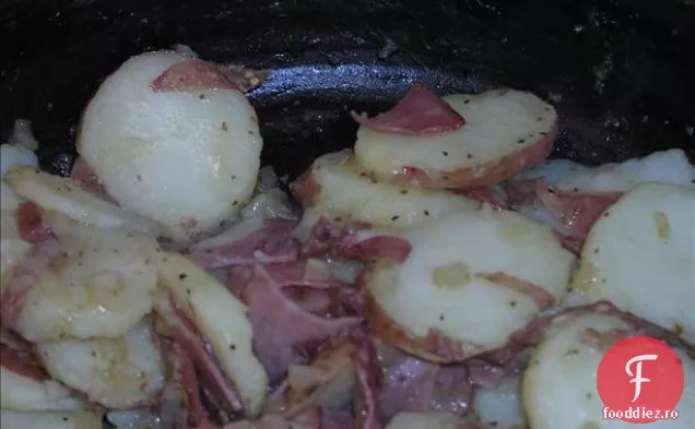Skillet Tarhon Cartofi De Țară