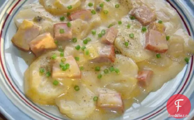 Cartofi Și Șuncă Festonate De Țară (Crock Pot)