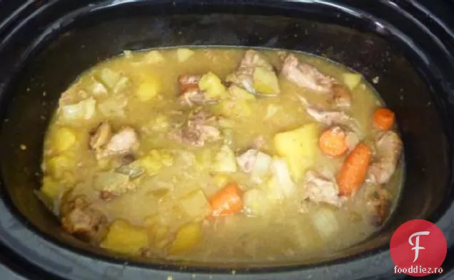 Tocană de porc și cidru (o rețetă Crock-Pot)