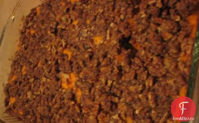 Maple Squished Cartofi Dulci Coace W / Pecan Condimentat Streusel