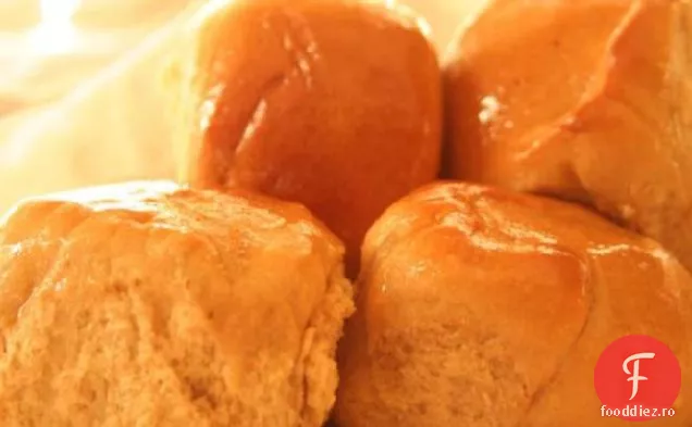 Rulouri Dulci Hawaiene (Mașină De Pâine)