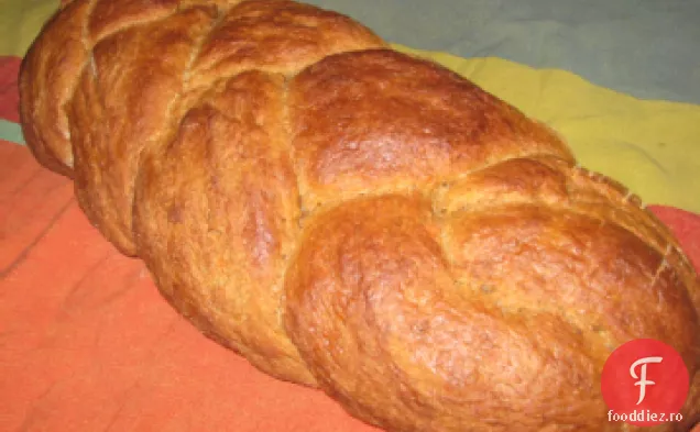 Pâine Împletită Cu Cartofi Dulci-Vegan