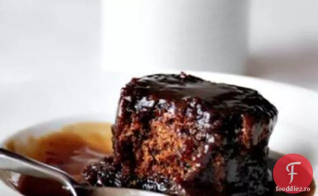 Budinca de caramel lipicioasă a Elizei