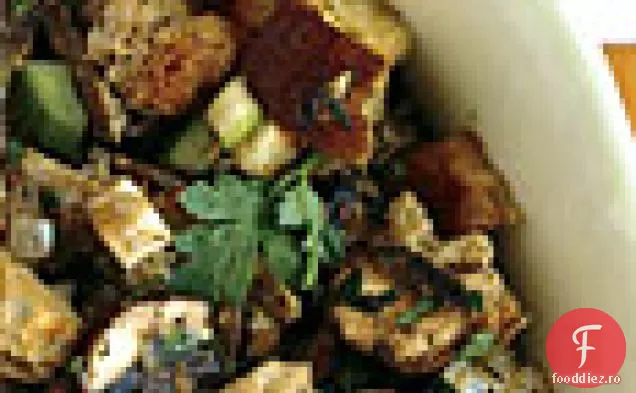 Salată de pâine cu ciuperci și ciuperci