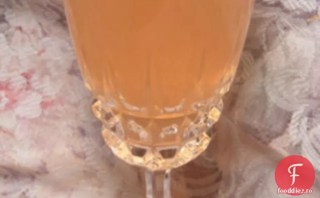 Fecioara Alb Sangria