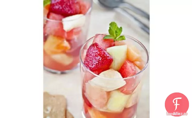 Salată De Fructe Suculentă