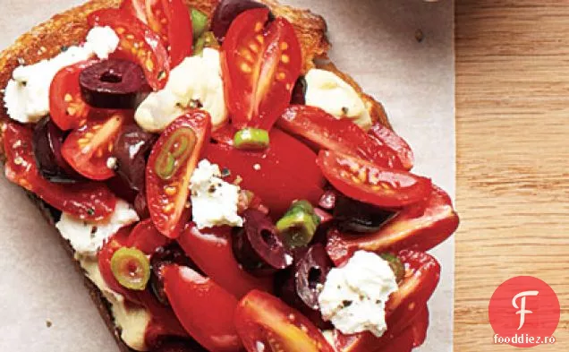 Sandvișuri Cu Hummus Cu Față Deschisă