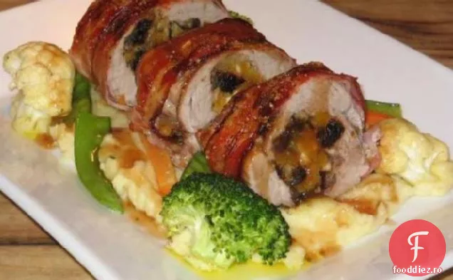Friptură De Porc Rulată Cu Umplutură De Prune Și Caise