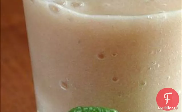 Clătite Pufoase Cu Sirop De Arțar Portocaliu