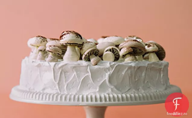 Tort de fructe mat cu ciuperci de bezea