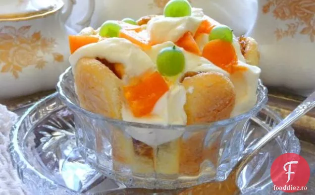 Desert Fleac Stratificat De Agrișă De Caise Cu Cremă De Mascarpone