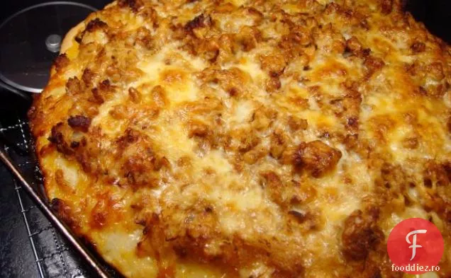 Pizza Cu Cârnați În Stil German