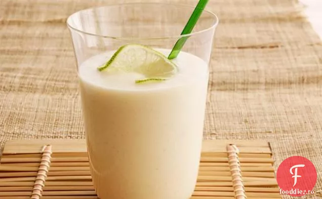 Colada de nucă de cocos-banană a lui Bobby Flay