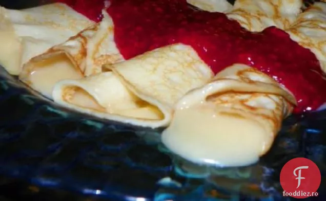 Crepe Franțuzești Cu Sos De Zmeură