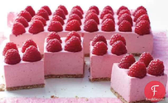 Plăcintă Cu Mousse De Zmeură