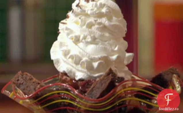 Sundaes De Ciocolată-Zmeură