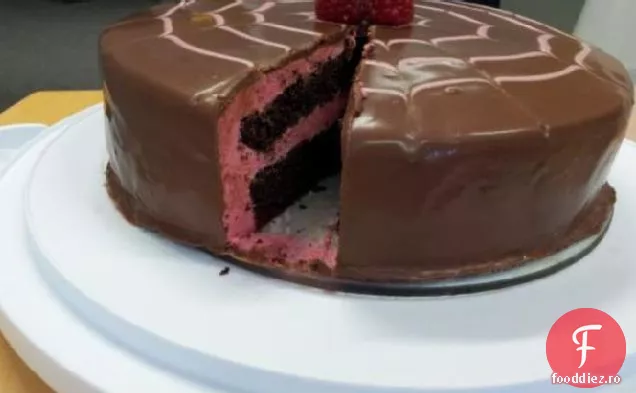Tort Cu Mousse De Zmeură Cu Ciocolată