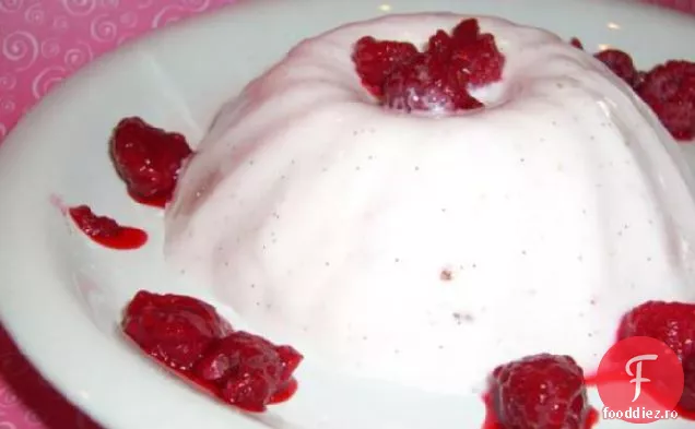 Destul de în roz Panna Cotta